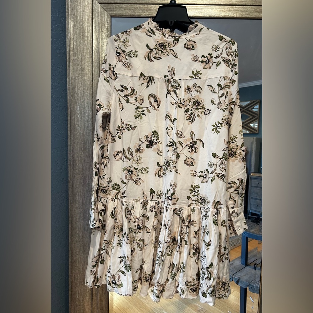 Kate Spade GATHERED FLOUNCE
SHIRTDRESS Color: Parchment XL NWT - Picture 7 of 12